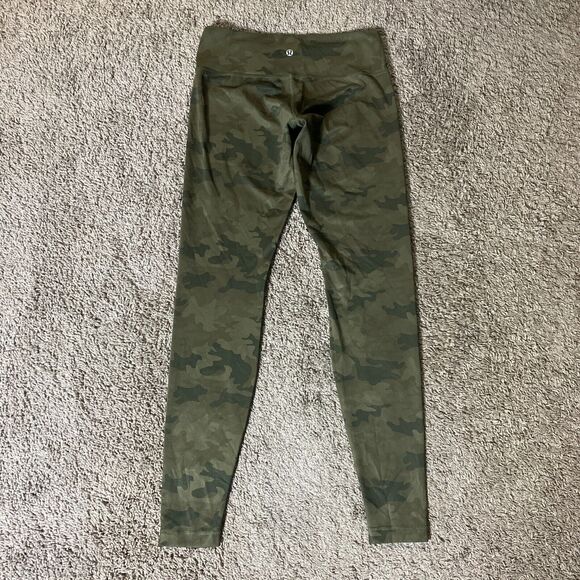 Lululemon Size 6 Wunder Under High Rise Savasana Camo 20cm Fatigue Green Unicorn - Picture 4 of 6